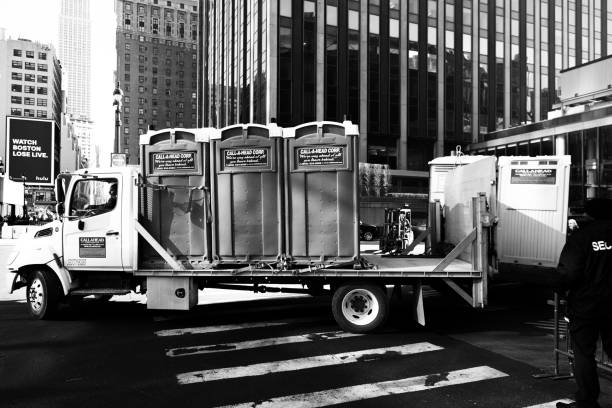 Portable Toilet Options We Offer in La Follette, TN